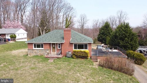 1638 Garnet Mine Rd, Garnet Valley, PA, 19060-2309 | Card Image
