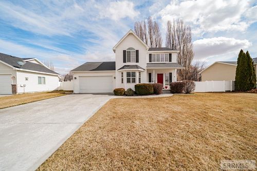 3667 Summit Run Trl, Idaho Falls, ID, 83404-8247 | Card Image