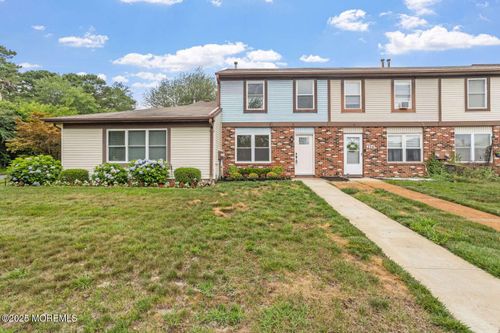 256 Greenwood Loop Rd, Brick, NJ, 08724-1271 | Card Image