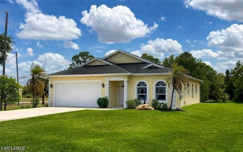 166 Pine Cone Ave, CLEWISTON, FL, 33440-8381 | Card Image