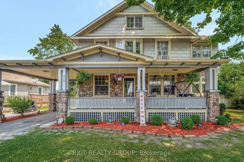 219 East St, Napanee, ON, K7R1S9 | Card Image