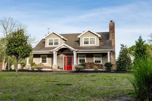 576 Route 47 N, Cape May Court House, NJ, 08210-1323 | Card Image