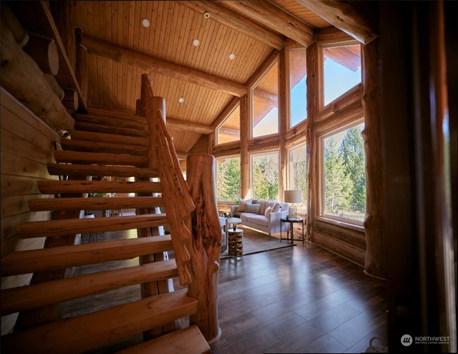 Stairway | Image 23
