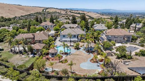 2160 Shadow Ridge Way, San Jose, CA, 95138 | Card Image