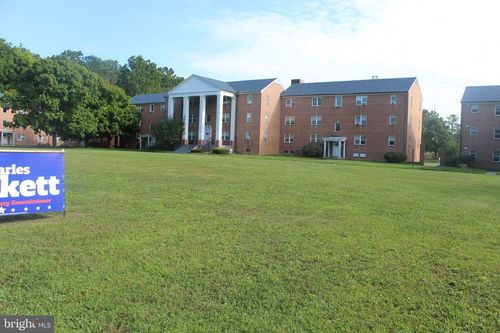 apt-4h-300 Northern Ave, Hagerstown, MD, 21742-2804 | Card Image