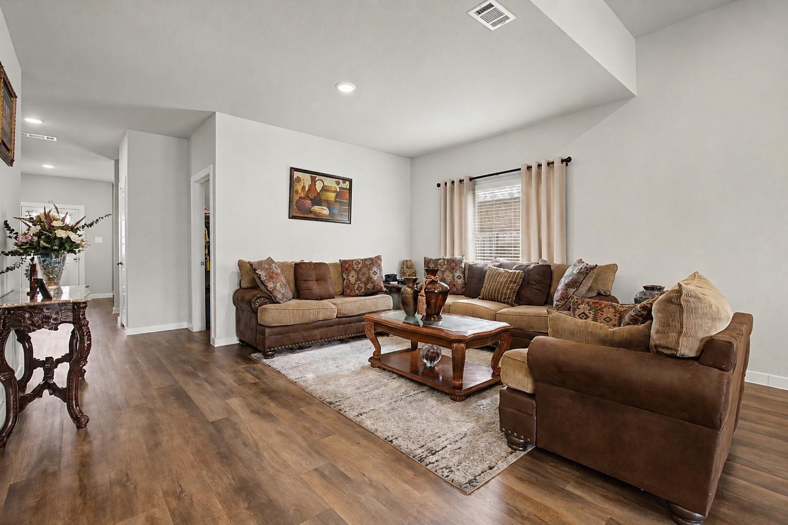 Residential in Magnolia 4