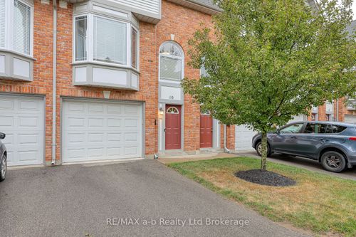 46 Conestoga Rd, Woodstock, ON, N4T1S4 | Card Image