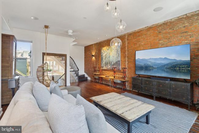 767 S 12 Th St, Townhouse with 5 bedrooms, 4 bathrooms and null parking in PHILADELPHIA PA | Image 4