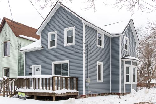 1018 N Rose St, Kalamazoo, MI, 49007-4402 | Card Image