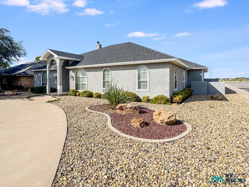 1302 W Brittany Dr, Hobbs, NM, 88242-9705 | Card Image
