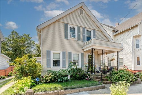 85 Armistice Blvd, Pawtucket, RI, 02860-3252 | Card Image