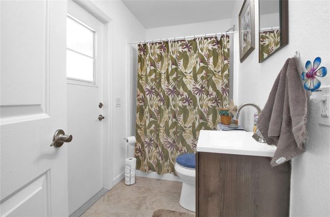 4262 Heaton Ter, House other with 3 bedrooms, 2 bathrooms and null parking in NORTH PORT FL | Image 24
