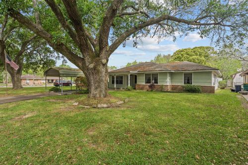 1126 Orange St, La Marque, TX, 77568-5726 | Card Image