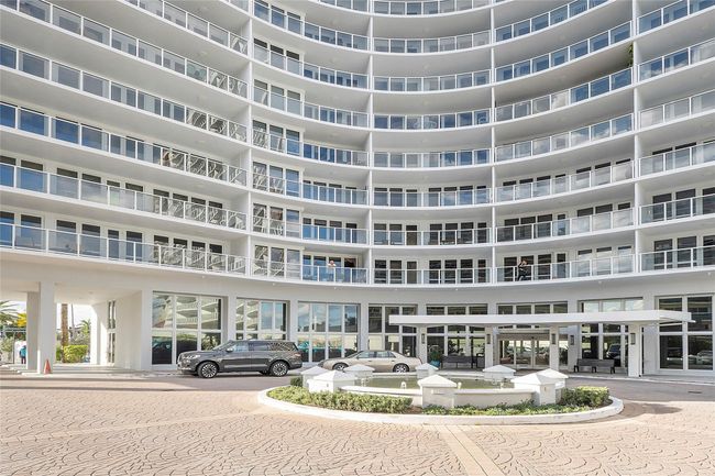 Building Entrance | Image 18