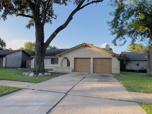 9614 Ravensworth Dr, Houston, TX, 77031-3120 | Card Image