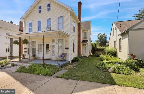 236 Church Ave, EPHRATA, PA, 17522-2047 | Card Image