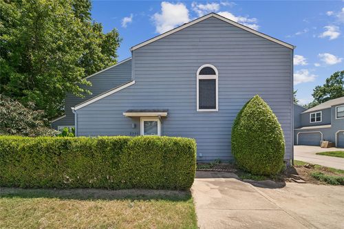 2201 W Quantico St, Broken Arrow, OK, 74011-1421 | Card Image