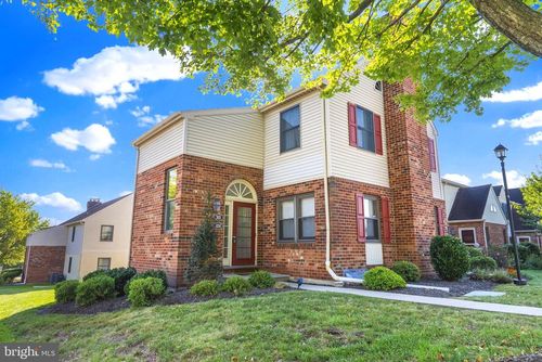 300-300 Norris Hall Ln, West Norriton, PA, 19403-5224 | Card Image