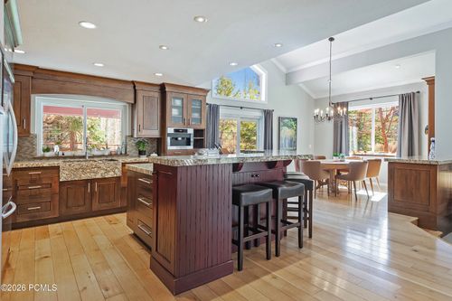 1721 Remington Ln, Park City, UT, 84098-7524 | Card Image