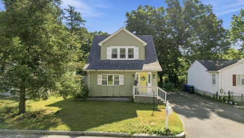 87 Lakevilla Ave, Springfield, MA, 01109-1405 | Card Image