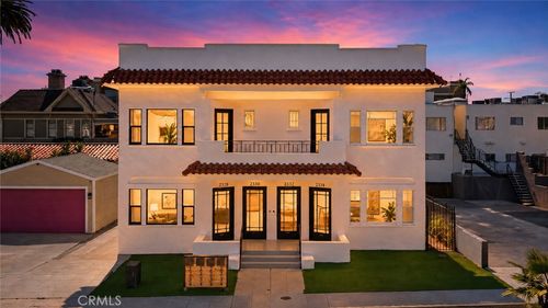2328 2nd Ave, San Diego, CA, 92101-1544 | Card Image