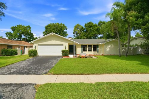 795 Hickory Ln, PALM HARBOR, FL, 34683-3006 | Card Image