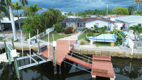 4931 Pelican Dr, New Port Richey, FL, 34652-4426 | Card Image