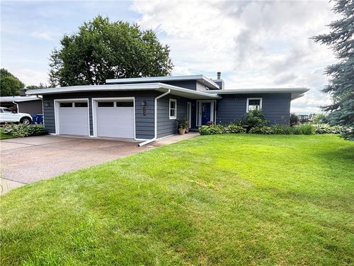 335 Hilltop Dr, Rice Lake, WI, 54868-1850 | Card Image
