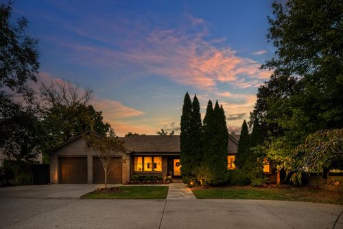 124 W Tyne Dr, Nashville, TN, 37205-4437 | Card Image