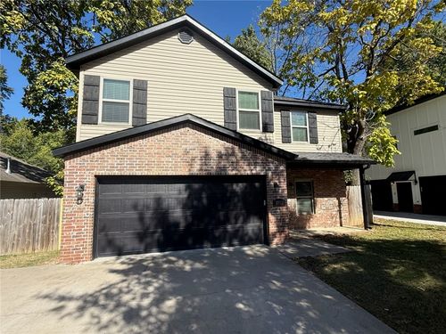 1332 W Mount Comfort Rd, Fayetteville, AR, 72703-1530 | Card Image