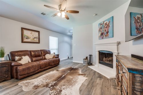 8725 Sierra Trl, Cross Roads, TX, 76227-2287 | Card Image