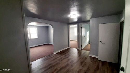 314 Pennsylvania Ave, Cresson, PA, 16630-2030 | Card Image