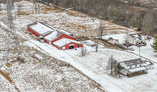 8161 Kendall Rd, Columbus, MI, 48063-2607 | Card Image