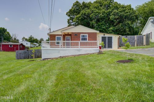 121 Royston St, Johnson City, TN, 37604-2315 | Card Image