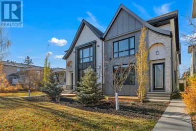 1927 27 St Sw, Townhouse with 3 bedrooms, 4 bathrooms and 1 parking in Calgary AB | Image 2