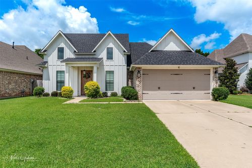 207 Jamestowne Blvd, Benton, LA, 71006-1004 | Card Image