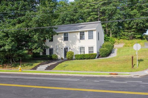 531 Auburn St, Portland, ME, 04103-6006 | Card Image