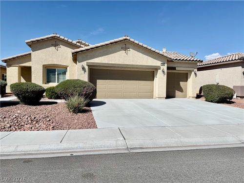 5290 E La Campana Dr, Pahrump, NV, 89061-7305 | Card Image