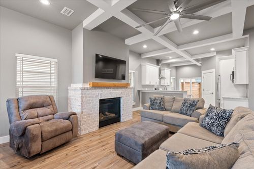 411 Hideaway Ln, Niceville, FL, 32578-1960 | Card Image