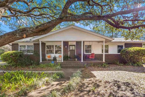 6001 Hilltop Dr, Pensacola, FL, 32504-7511 | Card Image