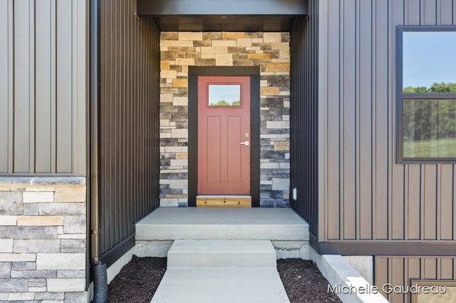 3551 Leaf Ln, House other with 3 bedrooms, 3 bathrooms and null parking in Freeport MI | Image 6