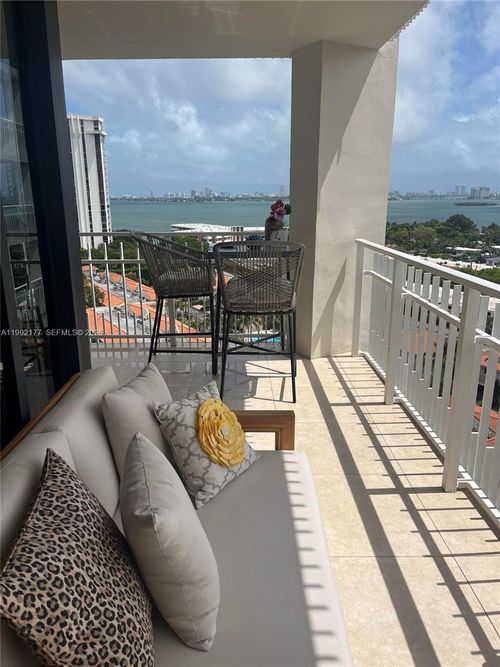 apt-1404-1000 Quayside Ter, Miami, FL, 33138-2219 | Card Image