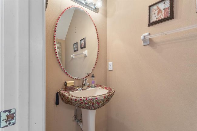 9244 Pecky Cypress Way, House other with 5 bedrooms, 4 bathrooms and null parking in ORLANDO FL | Image 11