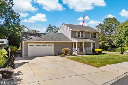 78 Wayside Dr, Keyport, NJ, 07735-5315 | Card Image