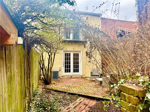 1236 Resaca Pl, Pittsburgh, PA, 15212-4519 | Card Image