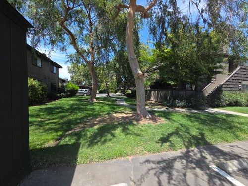 128-1190 S Winery Ave, Fresno, CA, 93727-6907 | Card Image