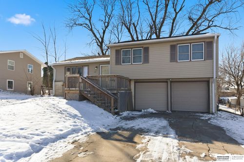 1217 Sunset Dr, Bellevue, NE, 68005-3631 | Card Image