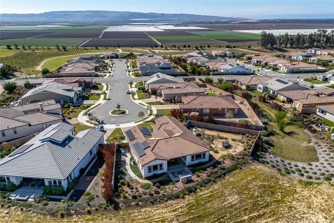 1330 Riley Ln, House other with 3 bedrooms, 4 bathrooms and 2 parking in Nipomo CA | Image 51