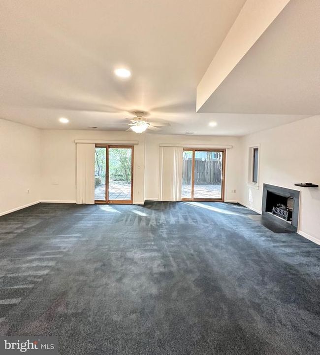 2021 Lakebreeze Way, Townhouse with 3 bedrooms, 4 bathrooms and null parking in RESTON VA | Image 42