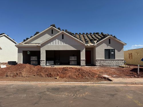 2002 N Creek Side Ct, Washington, UT, 84780 | Card Image